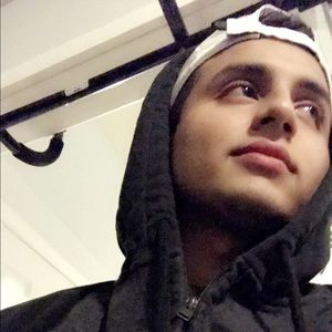 Meet your Posher, Luis